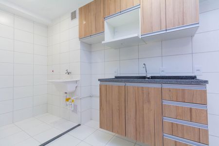 Apartamento para alugar com 35m², 2 quartos e sem vaga Apartamento para alugar com 35m², 2 quartos e sem vagaCozinha e Área de Serviço
