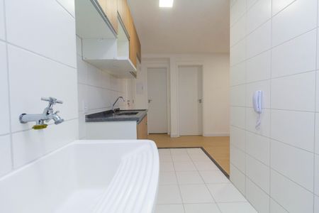 Apartamento para alugar com 35m², 2 quartos e sem vaga Apartamento para alugar com 35m², 2 quartos e sem vagaCozinha e Área de Serviço
