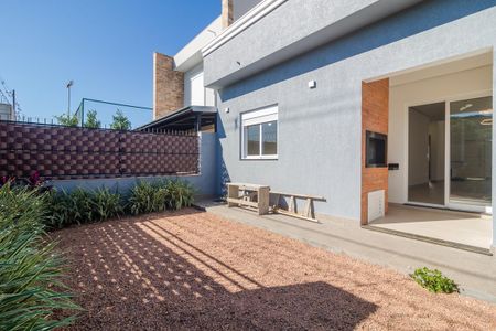 Casa de condomínio à venda com 100m², 3 quartos e 2 vagasQuintal