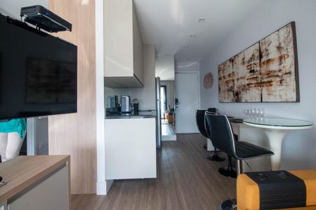 Apartamento à venda com 38m², 1 quarto e 1 vaga Apartamento à venda com 38m², 1 quarto e 1 vagaSala