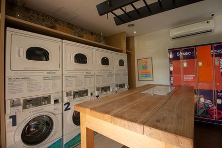 Apartamento à venda com 38m², 1 quarto e 1 vaga Apartamento à venda com 38m², 1 quarto e 1 vagaÁrea comum