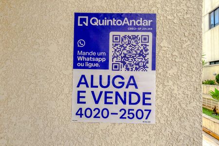 Apartamento à venda com 60m², 2 quartos e 1 vagaPlaquinha