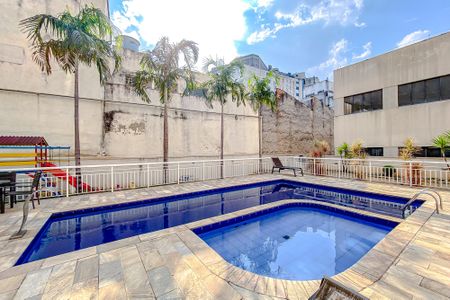 Apartamento à venda com 60m², 2 quartos e 1 vagaÁrea comum - Piscina