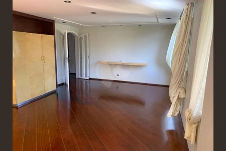 Apartamento à venda com 220m², 3 quartos e 3 vagas