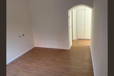 Apartamento à venda com 220m², 3 quartos e 3 vagas