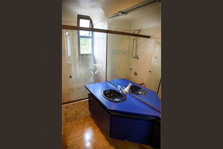 Apartamento à venda com 220m², 3 quartos e 3 vagas