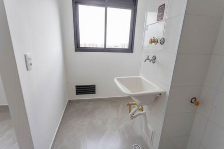 Apartamento para alugar com 40m², 2 quartos e 1 vaga Apartamento para alugar com 40m², 2 quartos e 1 vagaÁrea de serviço