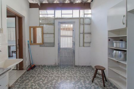 Casa para alugar com 100m², 1 quarto e 2 vagasCozinha e Área de Serviço