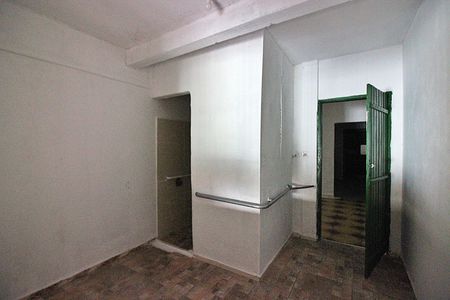Casa à venda com 83m², 2 quartos e 2 vagasSuíte 