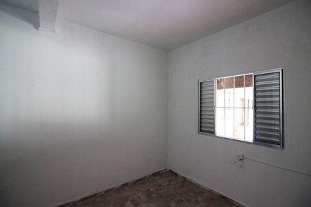 Casa à venda com 83m², 2 quartos e 2 vagasSuíte 