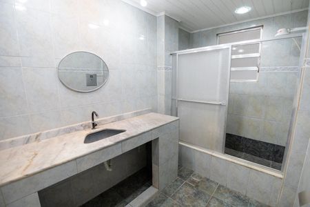 Apartamento para alugar com 88m², 2 quartos e sem vagaBanheiro