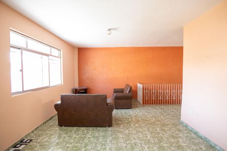 Apartamento para alugar com 88m², 2 quartos e sem vagaSala