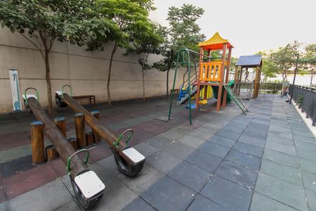 Apartamento à venda com 62m², 2 quartos e 1 vagaÁrea comum - Playground