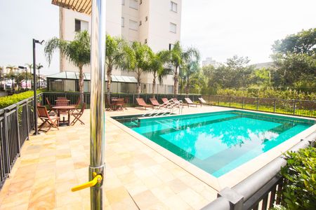 Apartamento à venda com 62m², 2 quartos e 1 vagaÁrea comum - Piscina