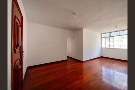 Apartamento à venda com 95m², 3 quartos e 1 vagaSala