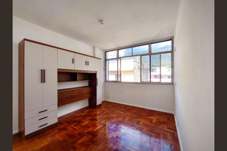 Apartamento à venda com 95m², 3 quartos e 1 vagaSuíte
