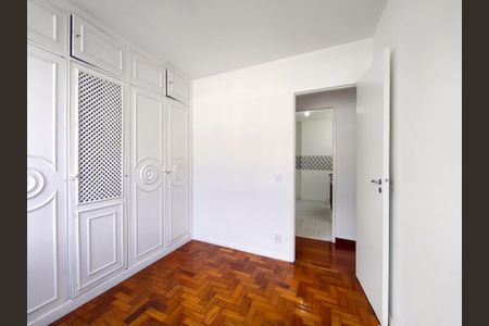 Apartamento à venda com 95m², 3 quartos e 1 vagaQuarto 2
