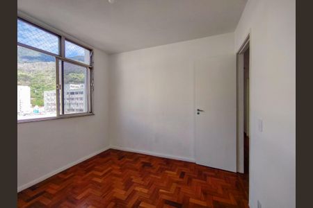Apartamento à venda com 95m², 3 quartos e 1 vagaQuarto 1
