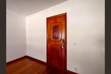 Apartamento à venda com 95m², 3 quartos e 1 vagaEntrada