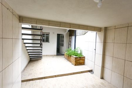 Casa de condomínio para alugar com 110m², 2 quartos e 1 vaga Casa de condomínio para alugar com 110m², 2 quartos e 1 vagaÁrea de Serviço
