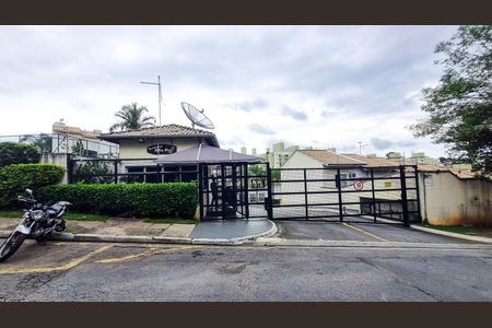 Casa de condomínio para alugar com 110m², 2 quartos e 1 vaga Casa de condomínio para alugar com 110m², 2 quartos e 1 vagaFachada