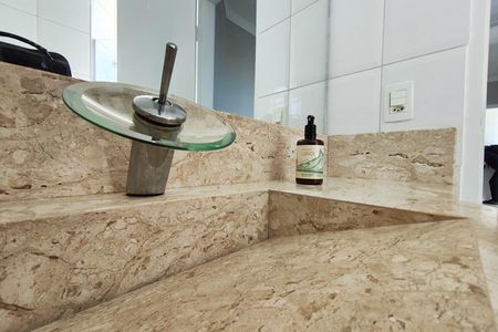 Apartamento para alugar com 80m², 3 quartos e 2 vagasBanheiro Suíte