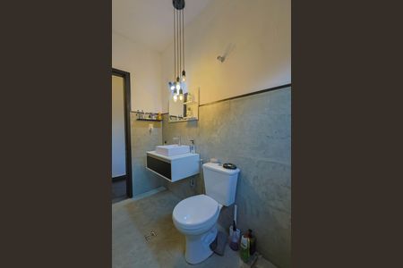 Casa à venda com 360m², 4 quartos e 2 vagasBanheiro