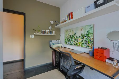 Casa à venda com 360m², 4 quartos e 2 vagasQuarto 1