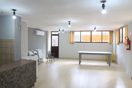 Apartamento para alugar com 71m², 2 quartos e 1 vagaÁrea comum