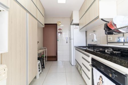 Apartamento à venda com 60m², 2 quartos e 1 vagaCozinha