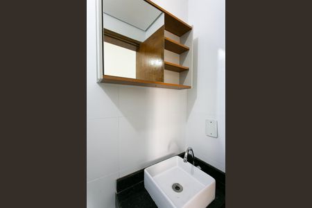 Apartamento para alugar com 36m², 2 quartos e sem vaga Apartamento para alugar com 36m², 2 quartos e sem vagaBanheiro