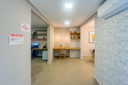 Apartamento à venda com 33m², 2 quartos e sem vaga Apartamento à venda com 33m², 2 quartos e sem vagaCoworking