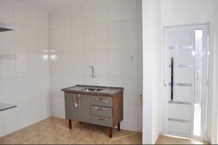 Sala de casa para alugar com 2 quartos, 55m² em Vila Rica, São Paulo