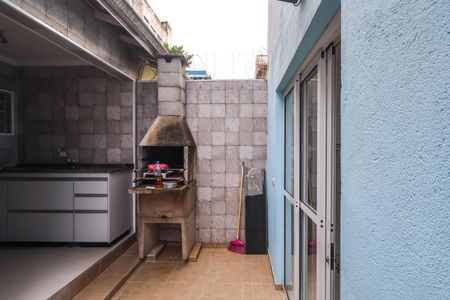 Casa à venda com 200m², 3 quartos e 1 vagaÁrea de Serviço