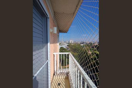 Apartamento à venda com 97m², 3 quartos e 2 vagas Apartamento à venda com 97m², 3 quartos e 2 vagasQuarto 2 Sacada