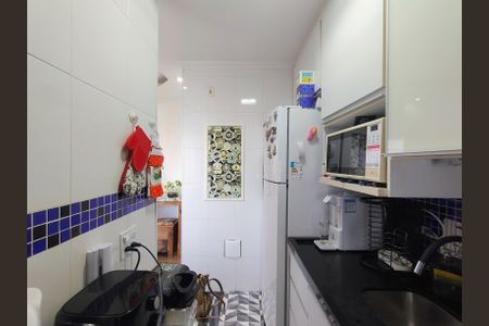 Apartamento à venda com 97m², 3 quartos e 2 vagas Apartamento à venda com 97m², 3 quartos e 2 vagasCozinha e Área de Serviço