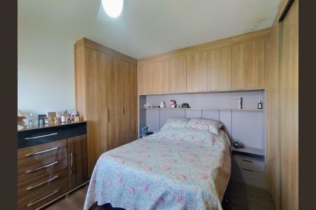 Apartamento à venda com 97m², 3 quartos e 2 vagas Apartamento à venda com 97m², 3 quartos e 2 vagasQuarto 1