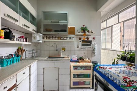 Apartamento à venda com 98m², 3 quartos e sem vagaCozinha