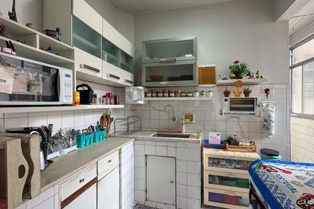 Apartamento à venda com 98m², 3 quartos e sem vagaCozinha