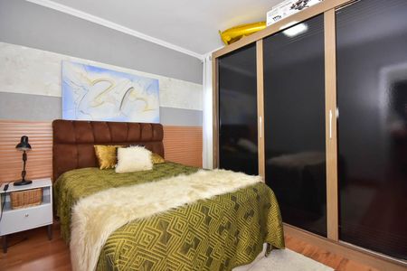 Casa à venda com 280m², 3 quartos e 4 vagasSuíte 2