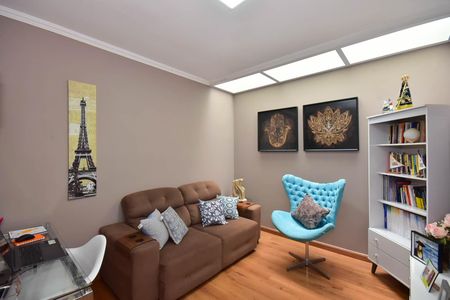 Casa à venda com 280m², 3 quartos e 4 vagasSala de Tv