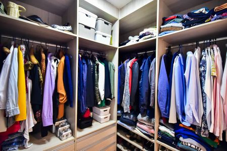 Casa à venda com 280m², 3 quartos e 4 vagasArmário da Suíte 3