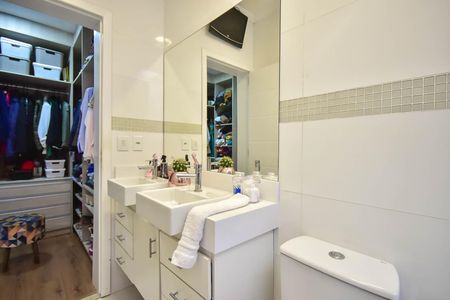 Casa à venda com 280m², 3 quartos e 4 vagasBanheiro da Suíte 3