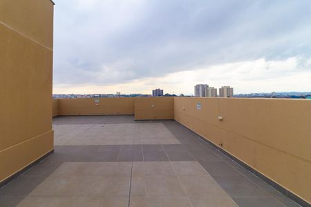 Apartamento para alugar com 32m², 2 quartos e sem vaga Apartamento para alugar com 32m², 2 quartos e sem vagaTerraço