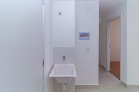 Apartamento para alugar com 32m², 2 quartos e sem vaga Apartamento para alugar com 32m², 2 quartos e sem vagaÁrea de Serviço