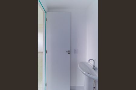 Apartamento para alugar com 32m², 2 quartos e sem vaga Apartamento para alugar com 32m², 2 quartos e sem vagaBanheiro