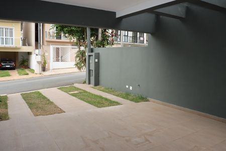 Casa de condomínio para alugar com 206m², 3 quartos e 4 vagasGaragem