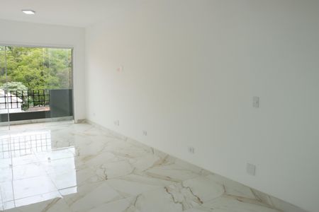 Casa de condomínio para alugar com 206m², 3 quartos e 4 vagasSala