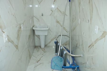 Casa de condomínio para alugar com 206m², 3 quartos e 4 vagasÁrea de Serviço