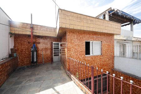 Casa à venda com 180m², 3 quartos e 2 vagasVaranda